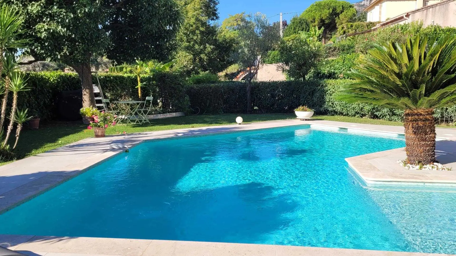 Piscine Gîte Macalinewa Gîtes de France Alpes-Maritimes Saint-Jeannet
