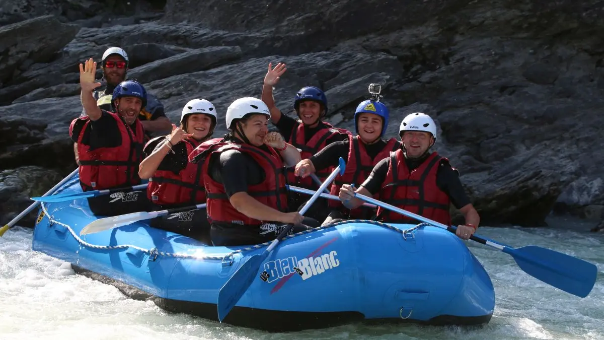 De Bleu à Blanc Rafting EMBRUN