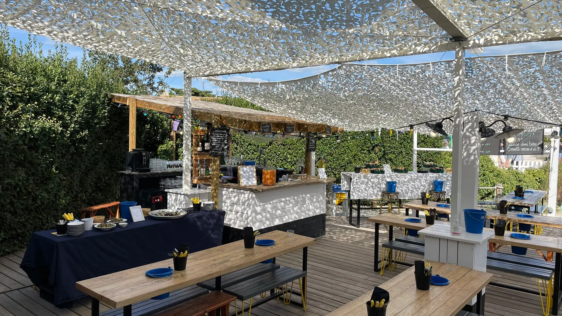 Terrasse du restaurant Juste