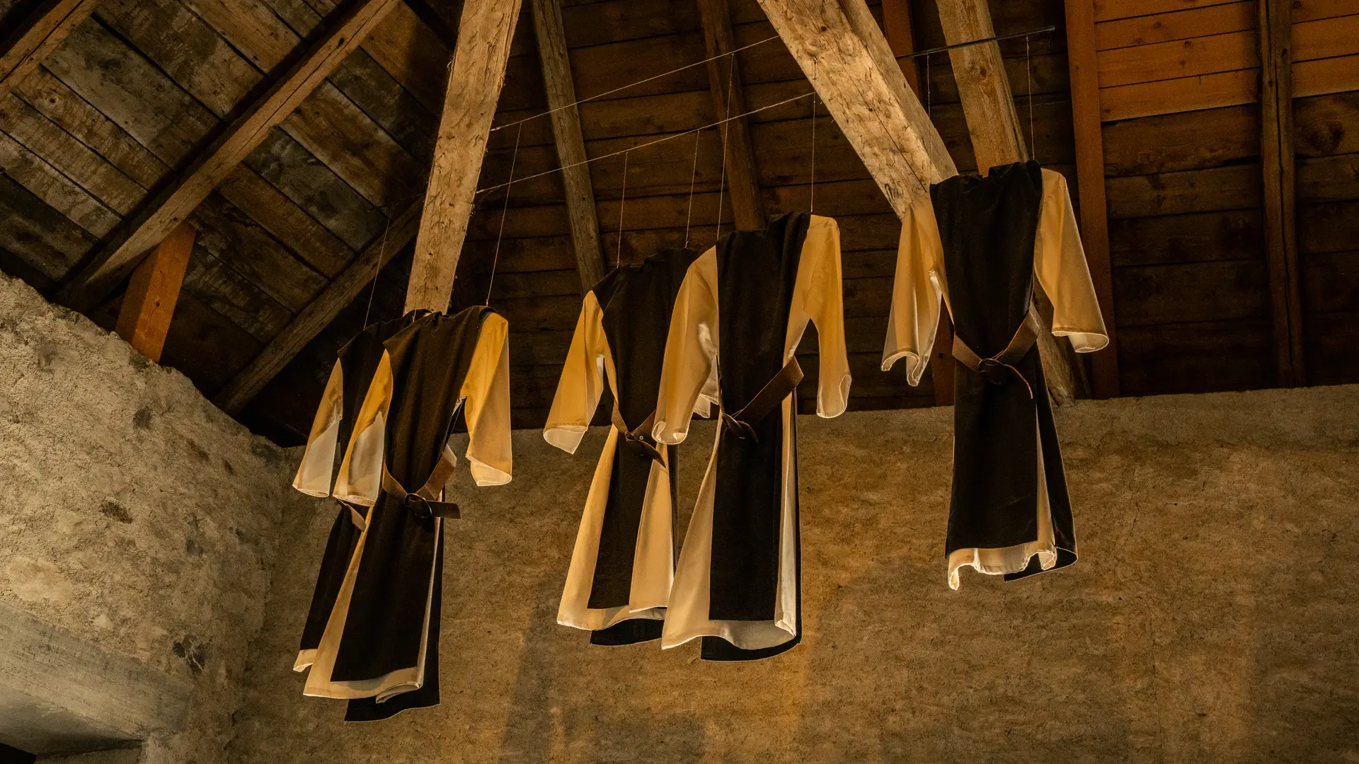 Tenue des moines cisterciens