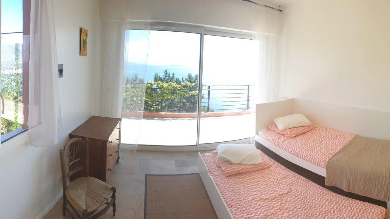 Chambre lits gigognes Niveau 1 - Terres Rouges - Théoule-sur-Mer - Gîtes de France Alpes-Maritimes