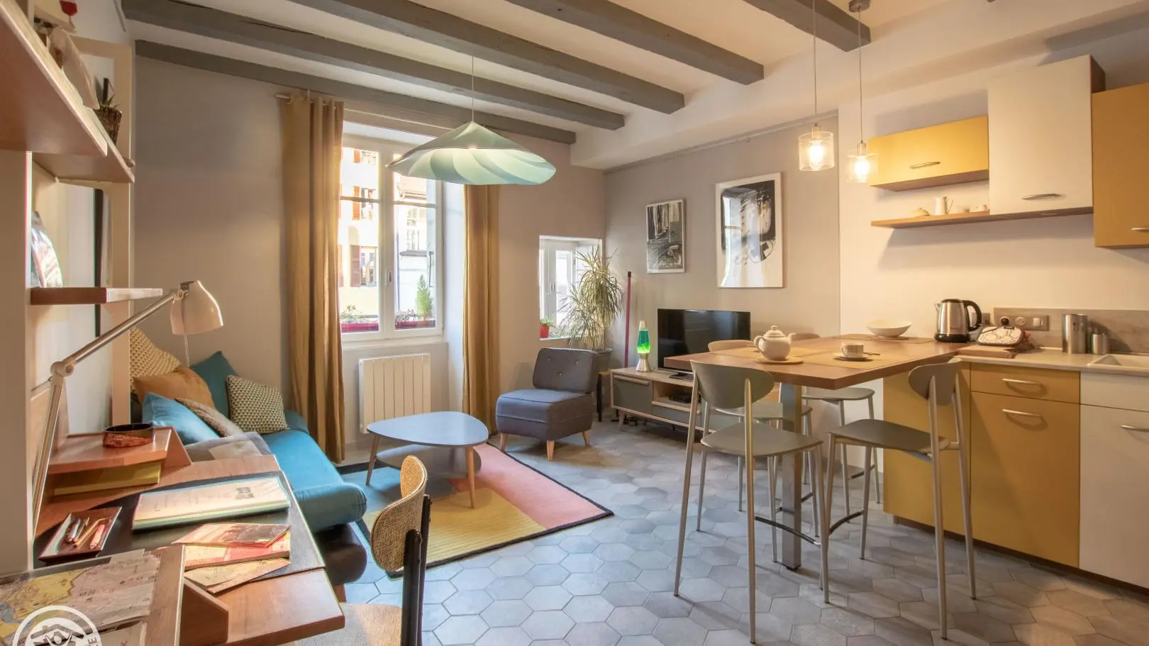 La pièce à vivre de 20 m2 et ses couleurs chatoyantes
