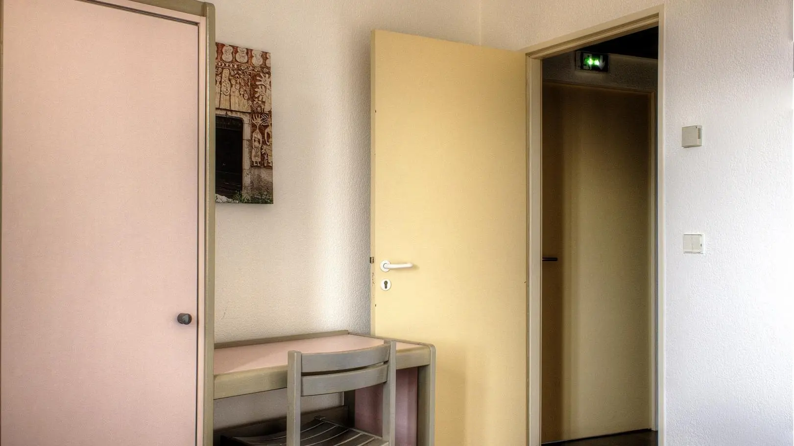 L'Escaou Quatre-Bureau Chambre1-Coursegoules-Gîtes de France Alpes Maritimes