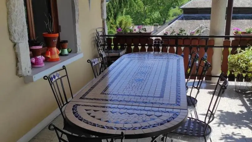 Terrasse extérieure abritée