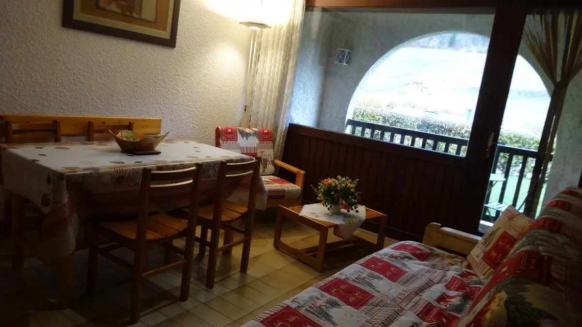 Meublé location M. GILLES G St Léger les Mélèzes