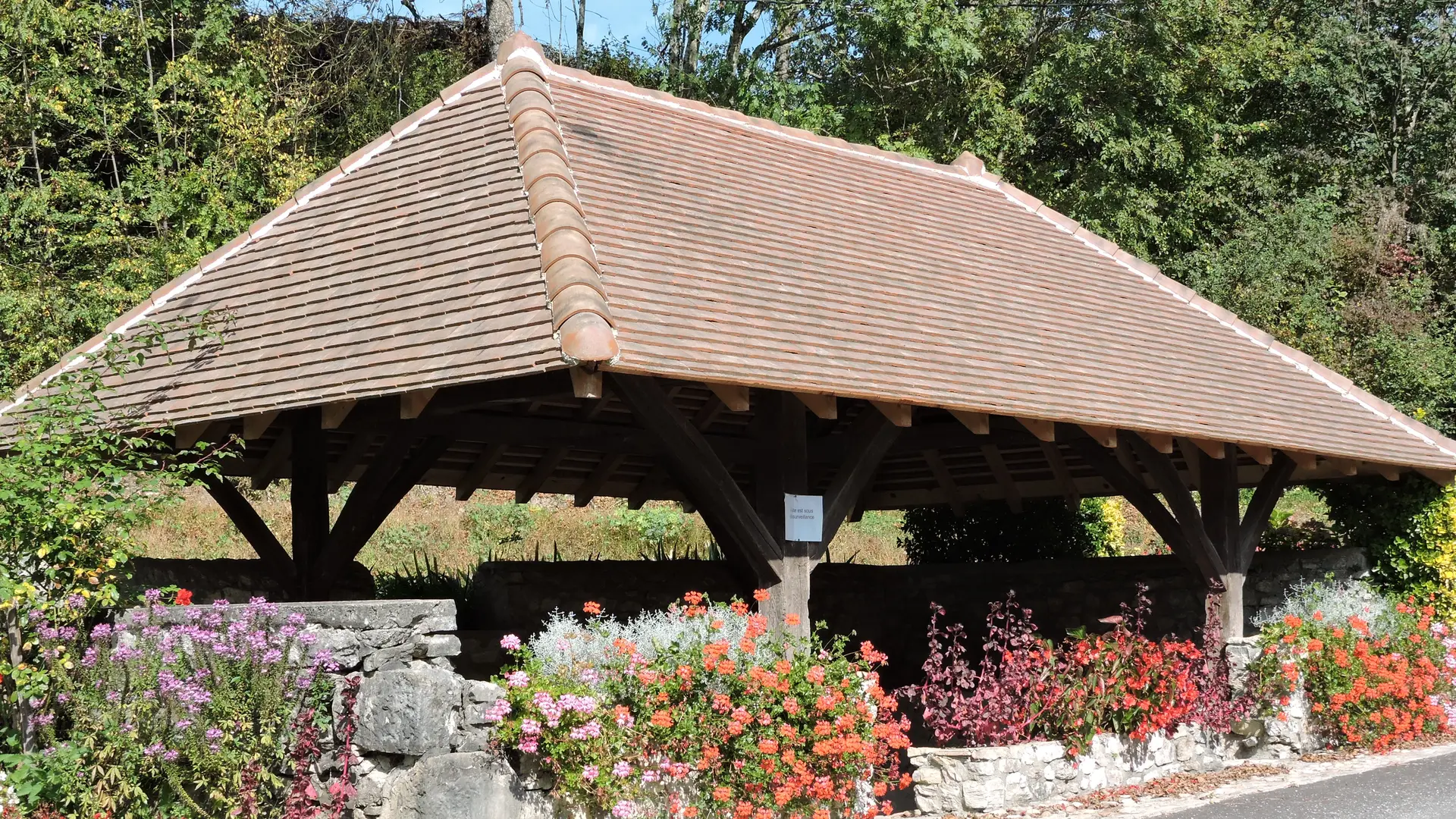 Lavoir Marignieu