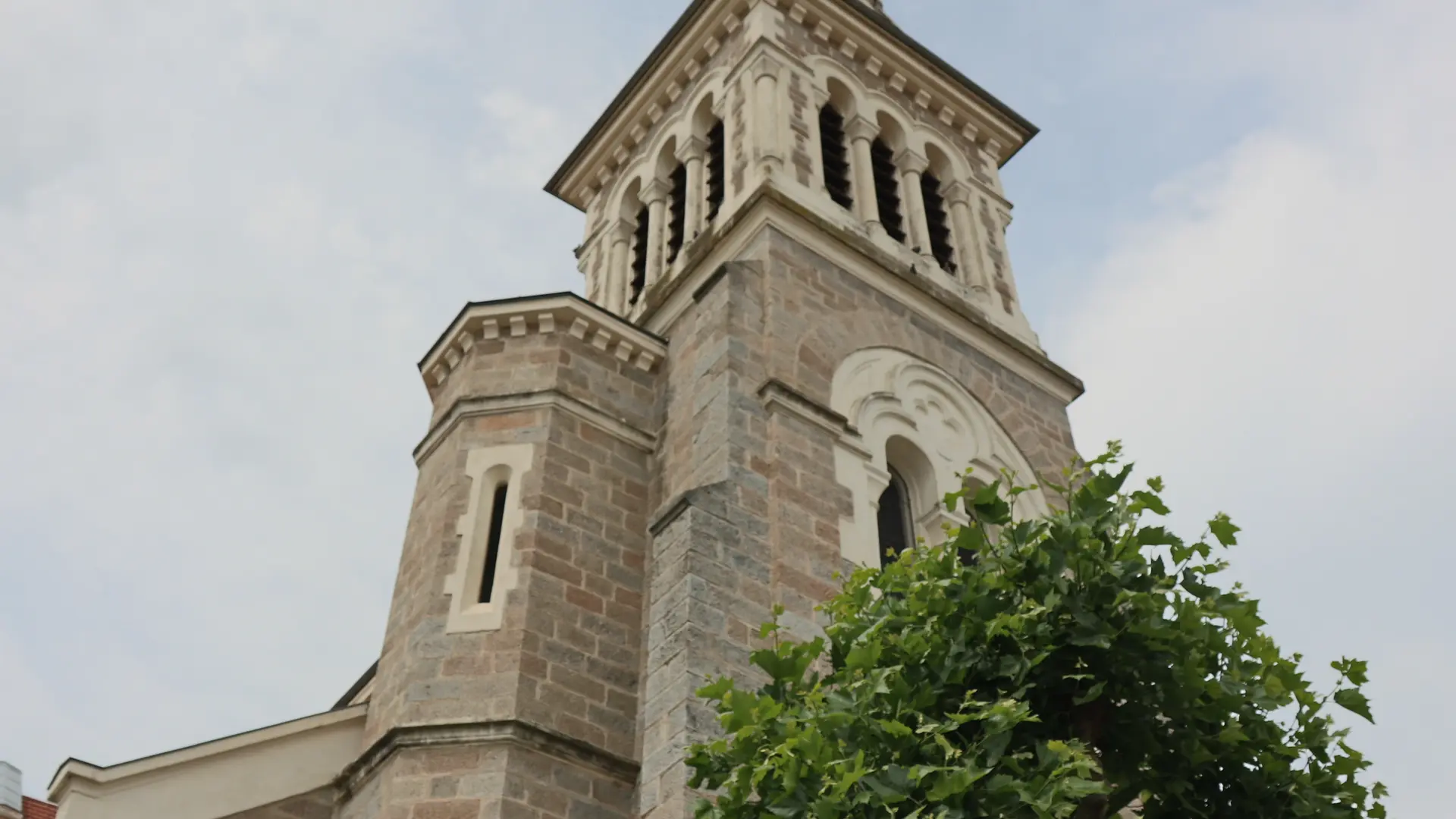 Eglise de Virigneux