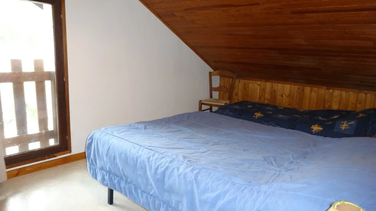 Meublé GILBERT JEANSELME D St Léger les Mélèzes