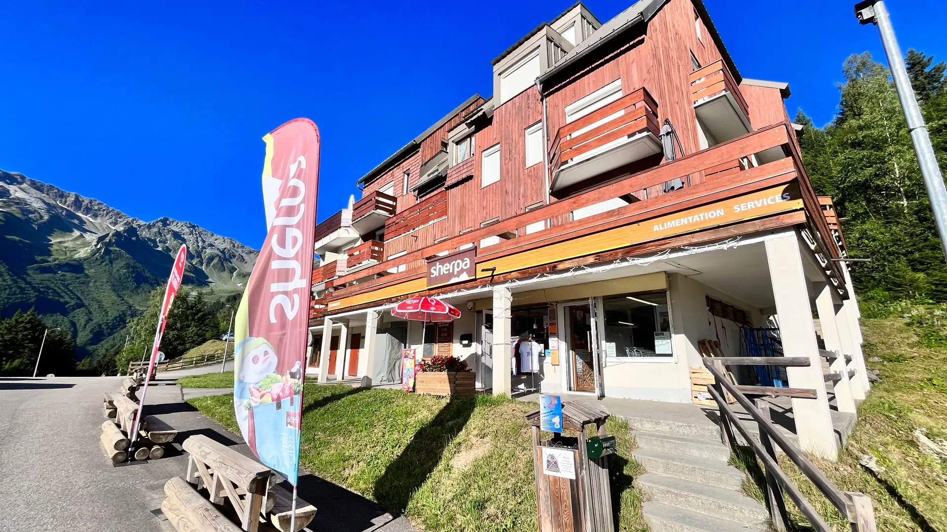 Devanture du magasin été