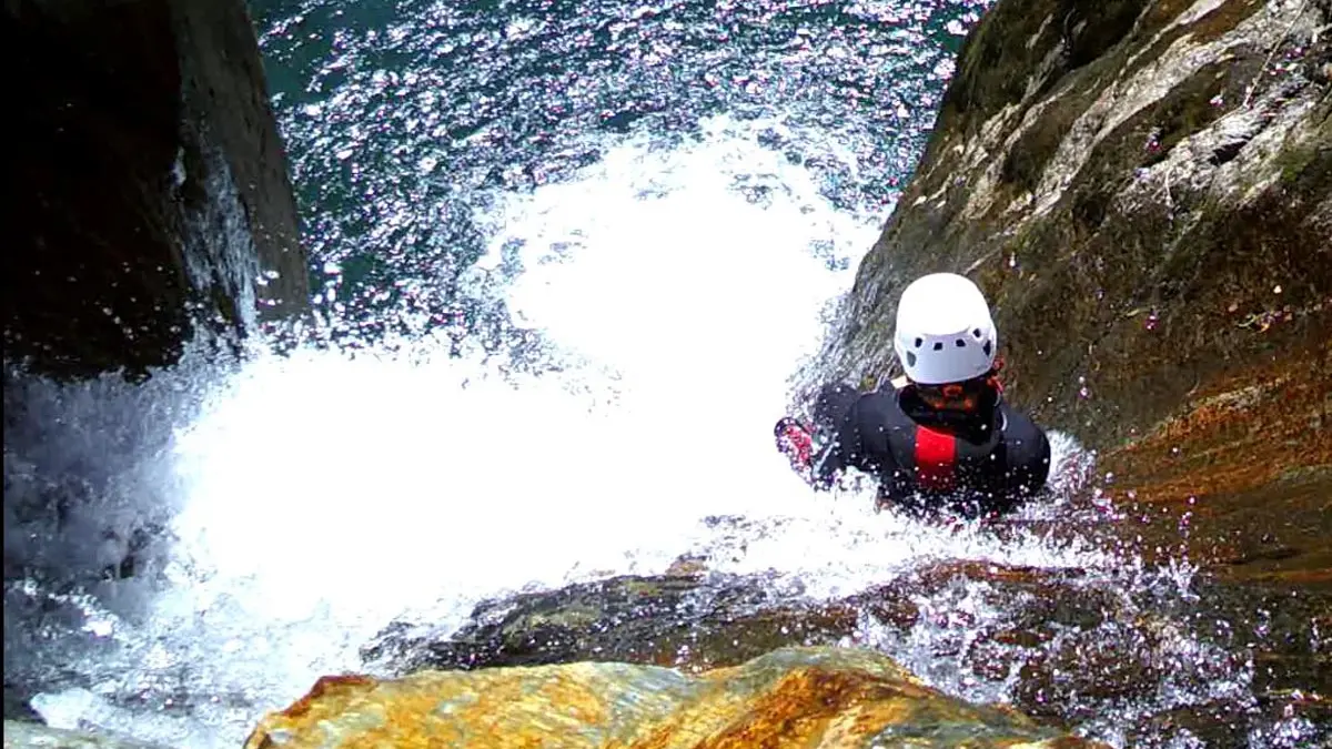 Canyoning