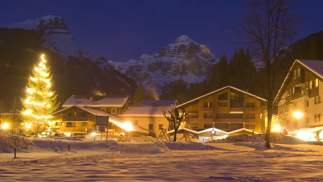 Le village de Sixt-Fer-à-Cheval en hiver