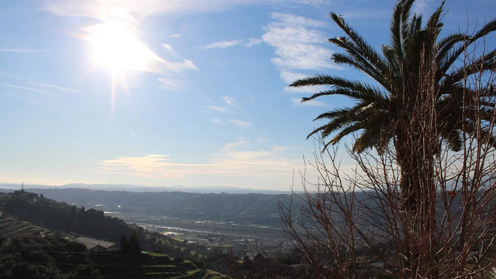 Vue depuis La Terrasse d'Azur à Nice Gîtes de France Alpes-Maritimes