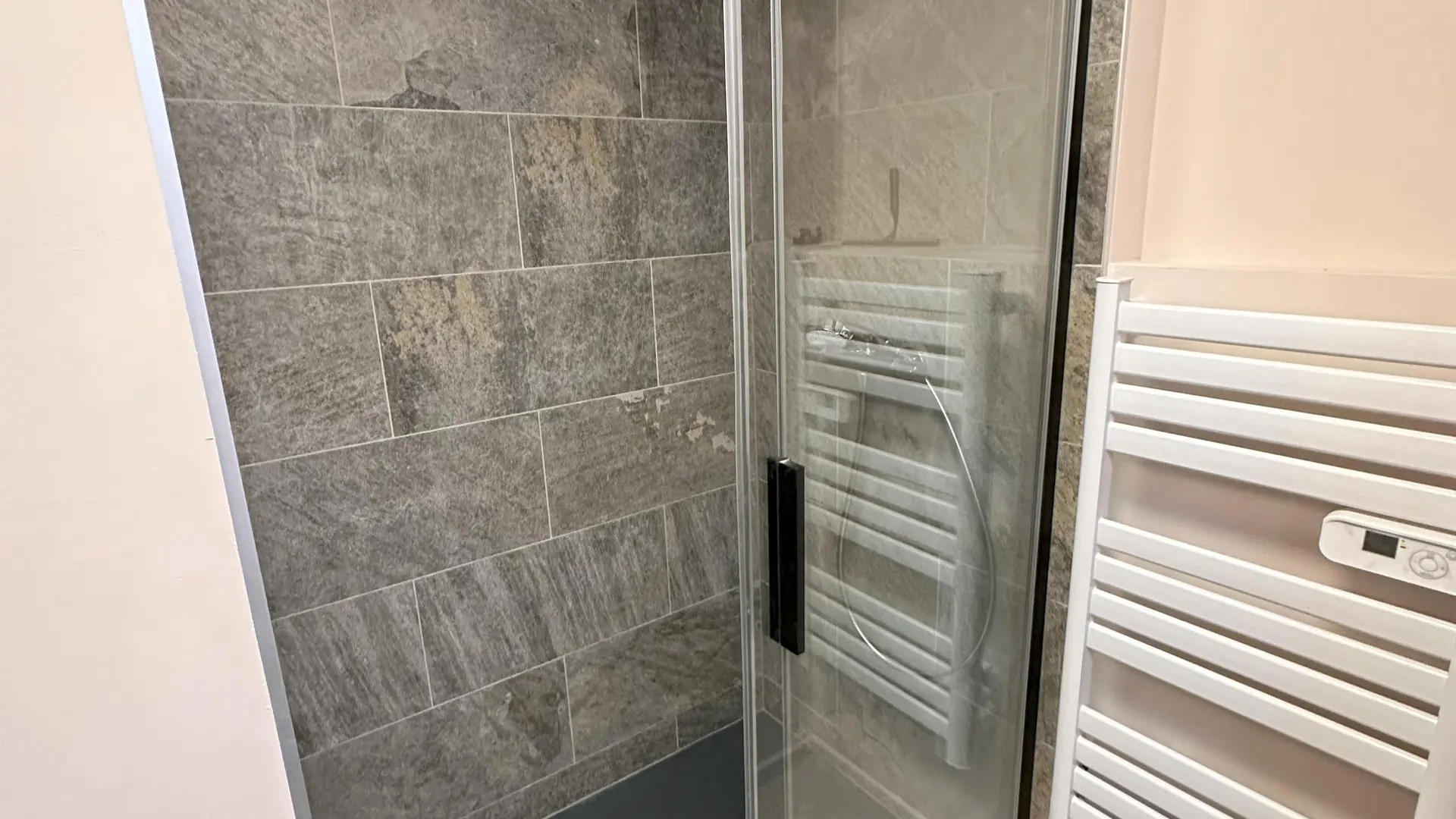 Salle de bains douche