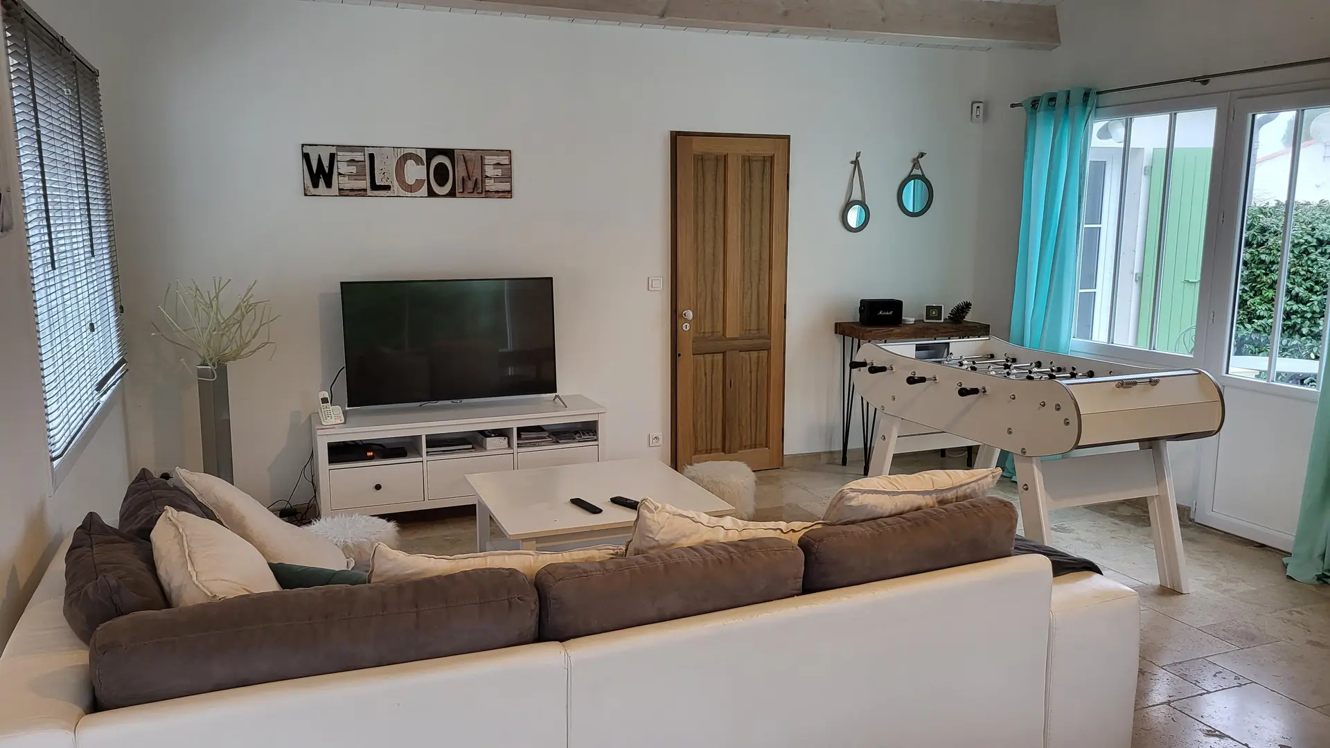 lounge area