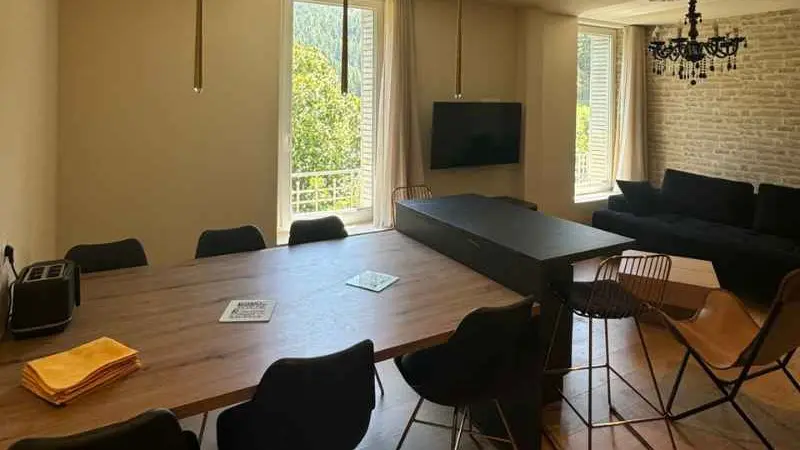 A Château-Ville-Vieille