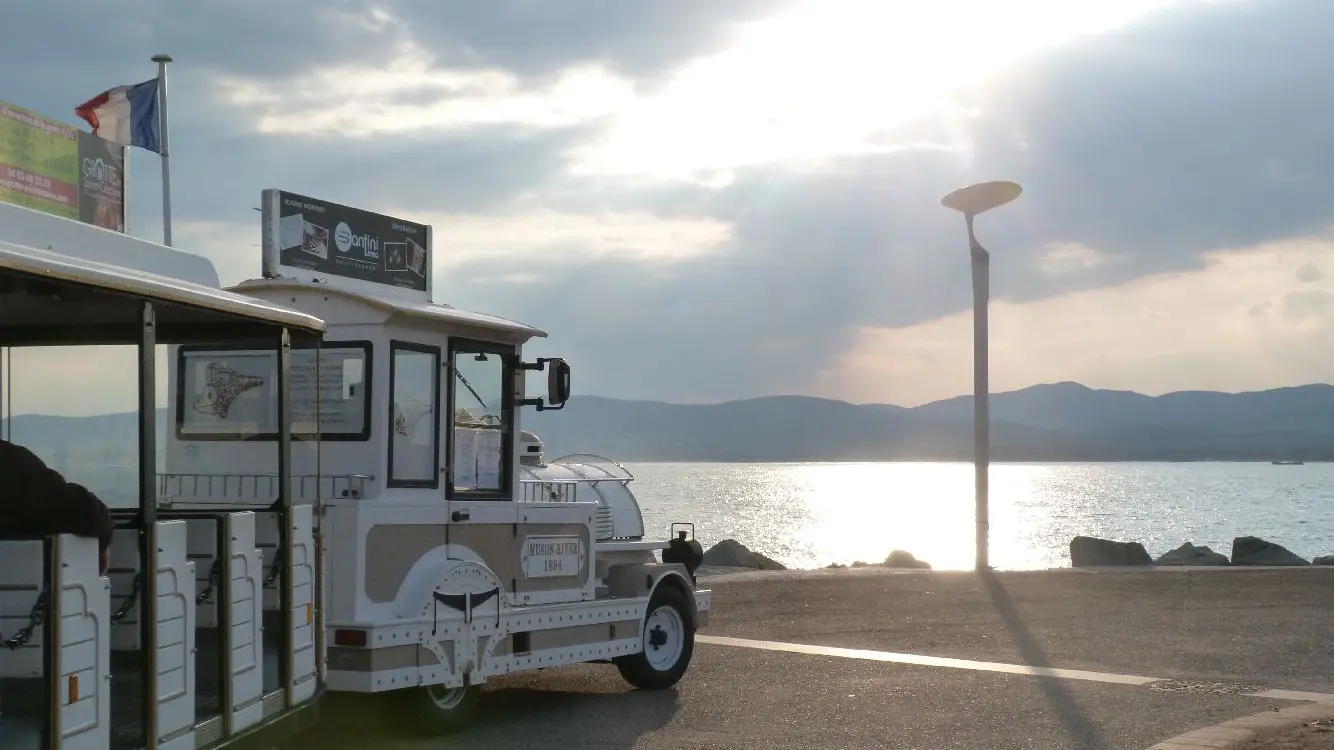 Groupes - Saint-Raphël en petit train touristique