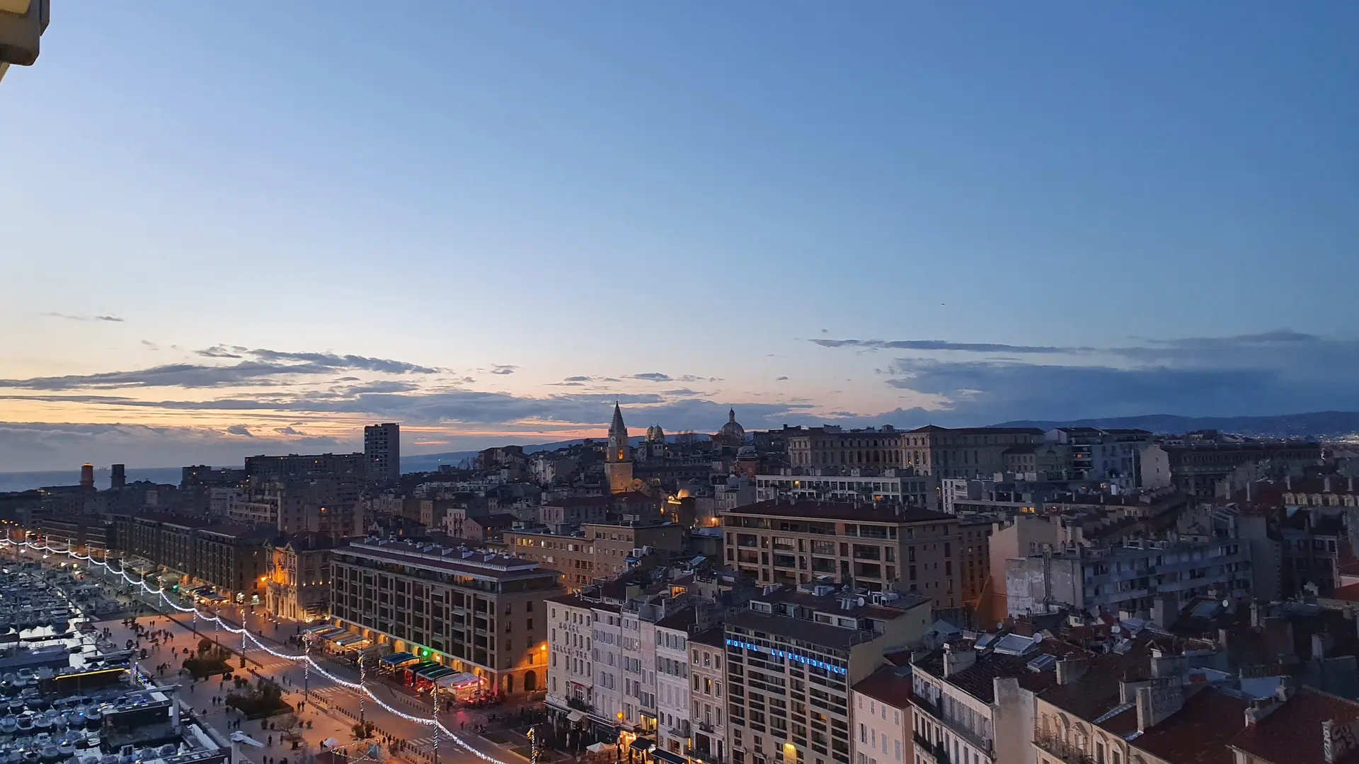 Vieux Port Grande Roue vue aérienne