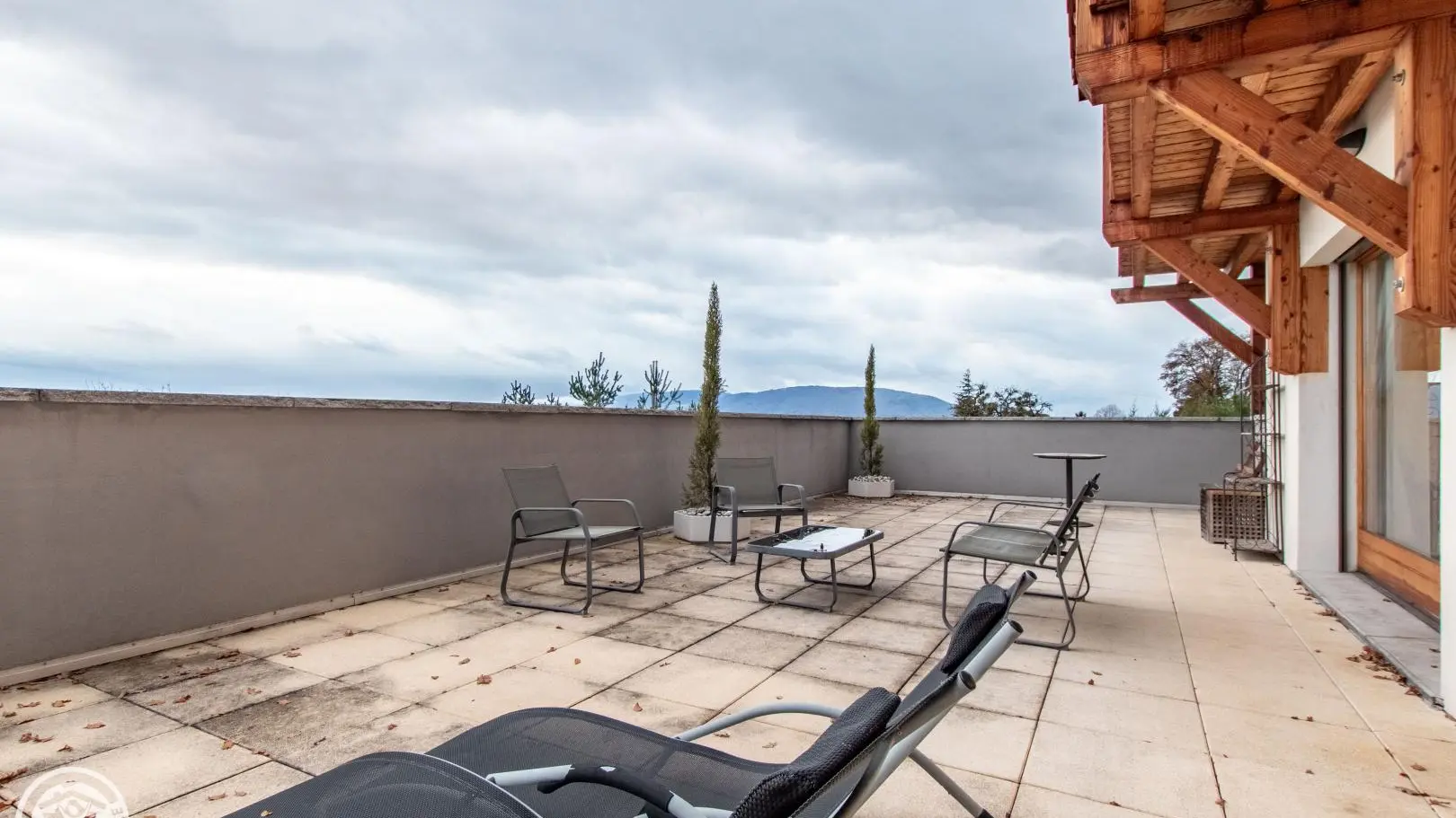 Terrasse accessible depuis la chambre