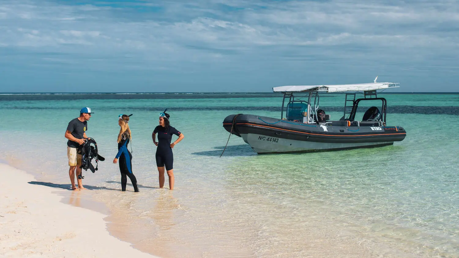 Atao Taxi Boat