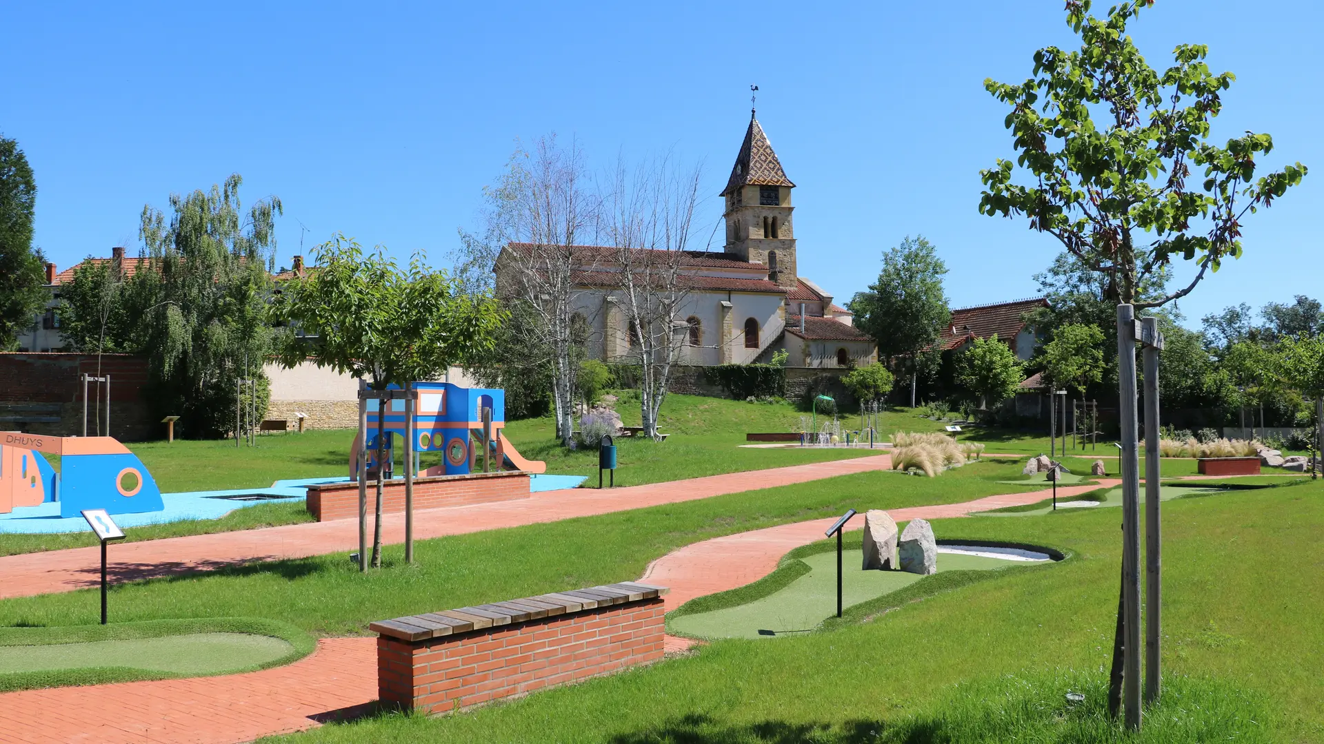 Muséo'Parc du Marinier à Briennon