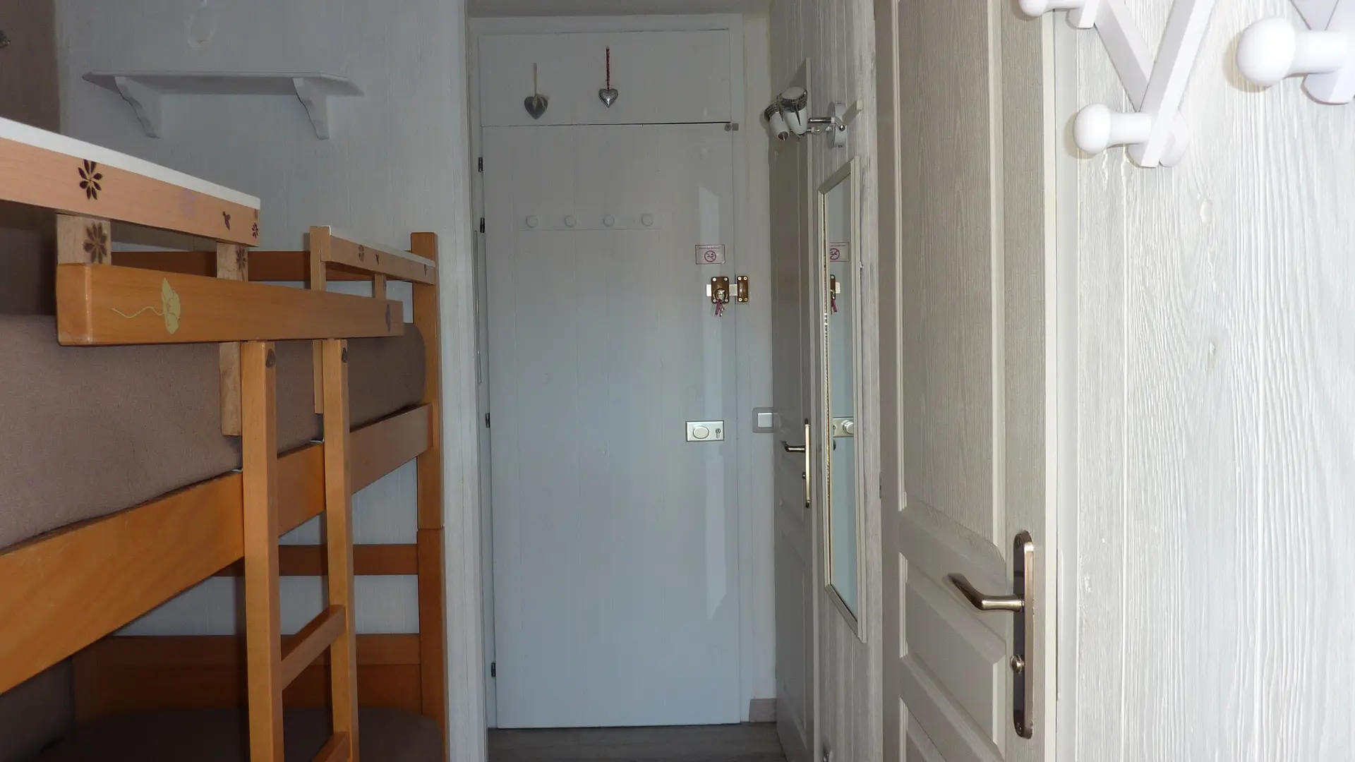 Coine montagne et entrée