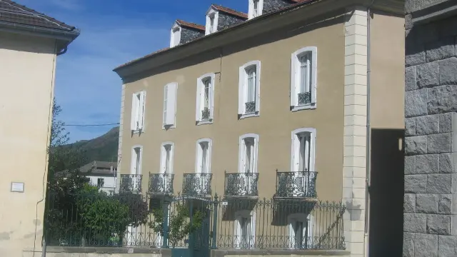 la façade