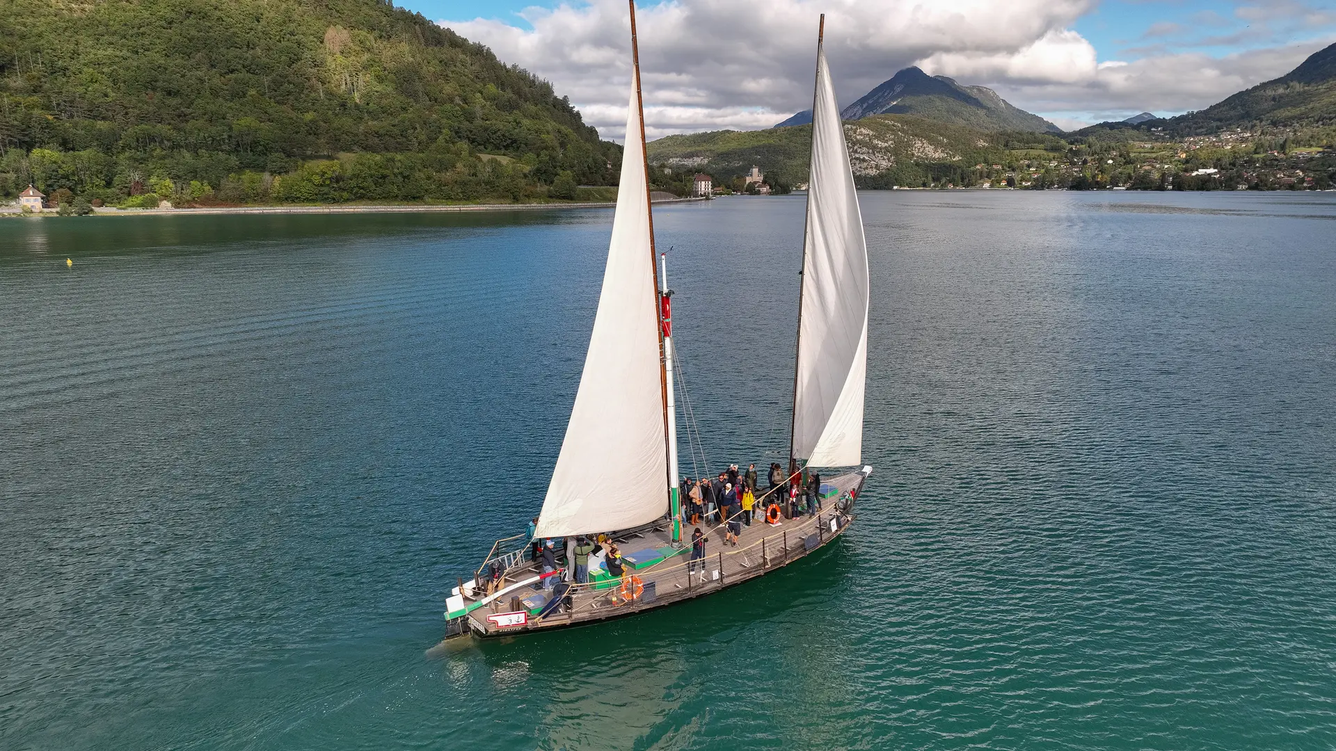 Naviguons sur le Petit Lac_Doussard