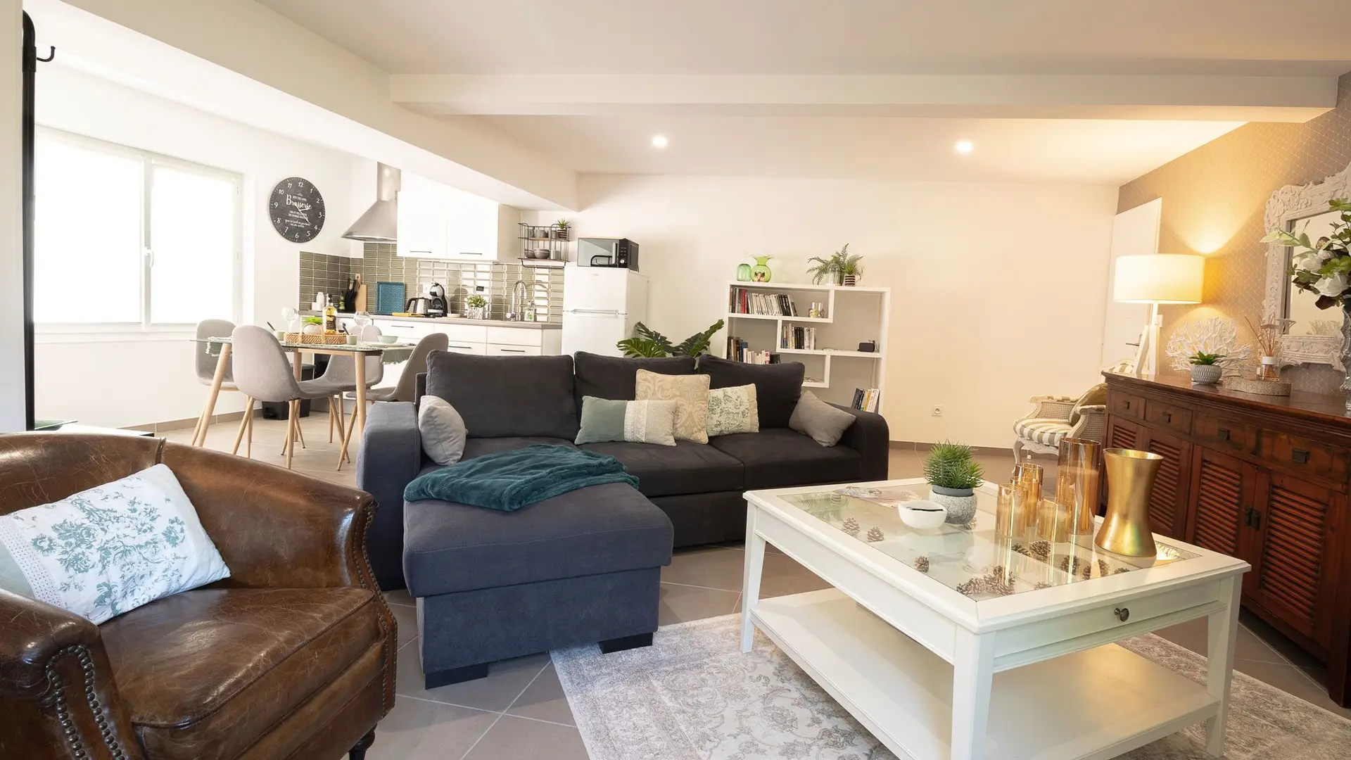 espace salon spacieux