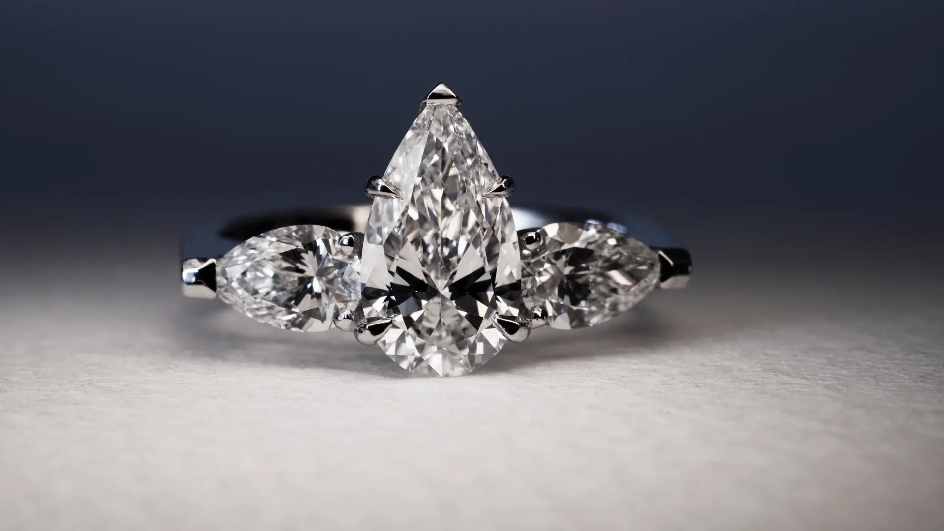 Bague by M.SMETS en diamant Reine