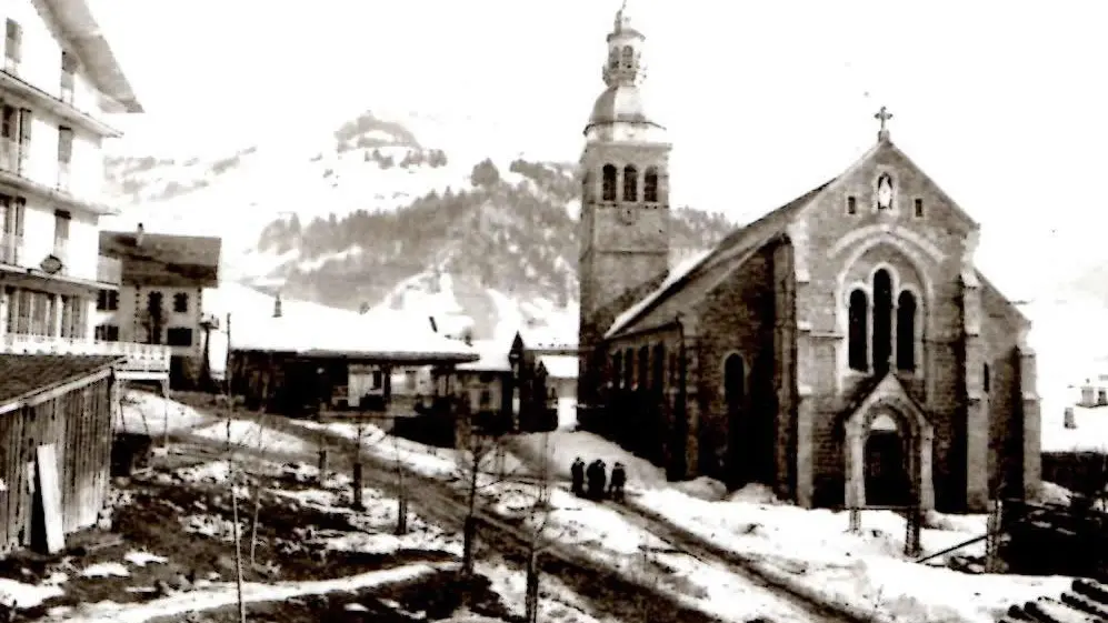 L’église et le centre début XXème siècle