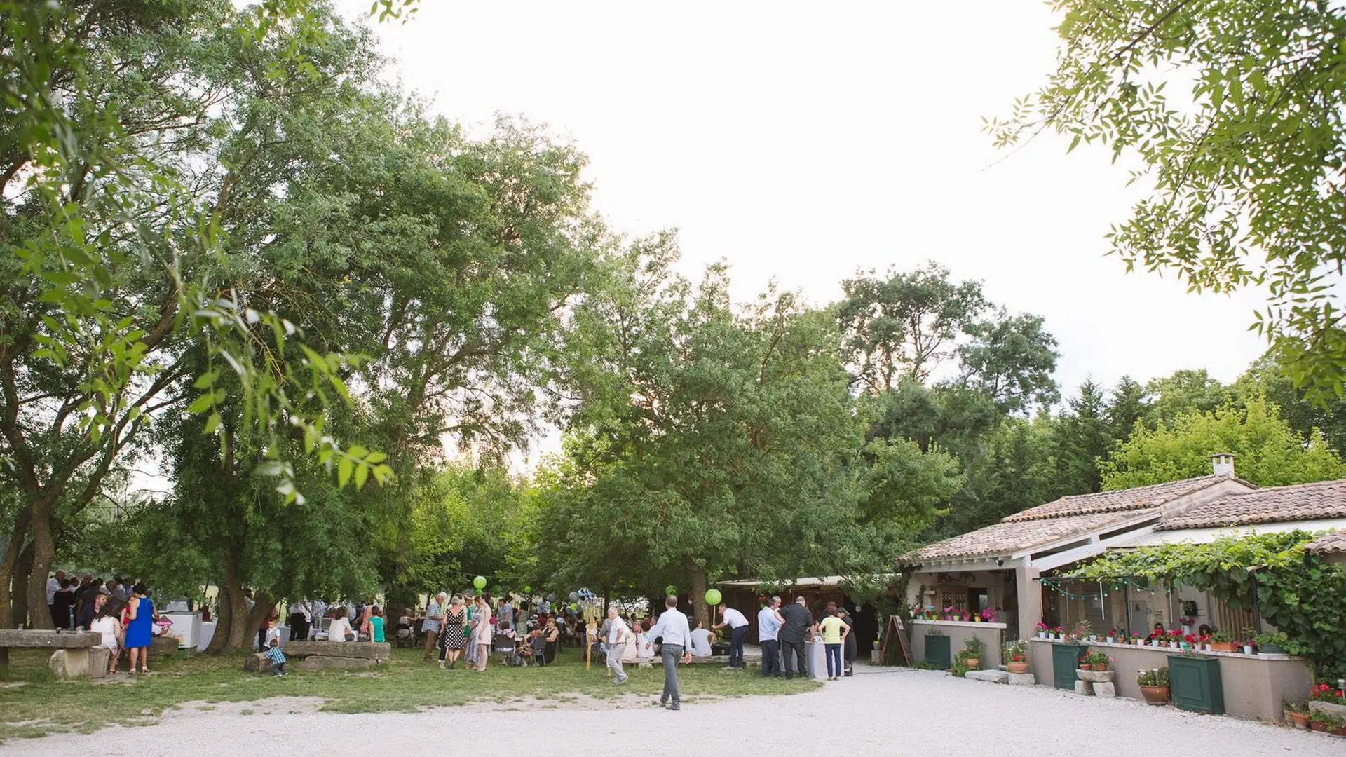 A la rencontre des savoir-faire des Alpilles :  La Manade-Caillan_Saint-Remy-de-Provence
