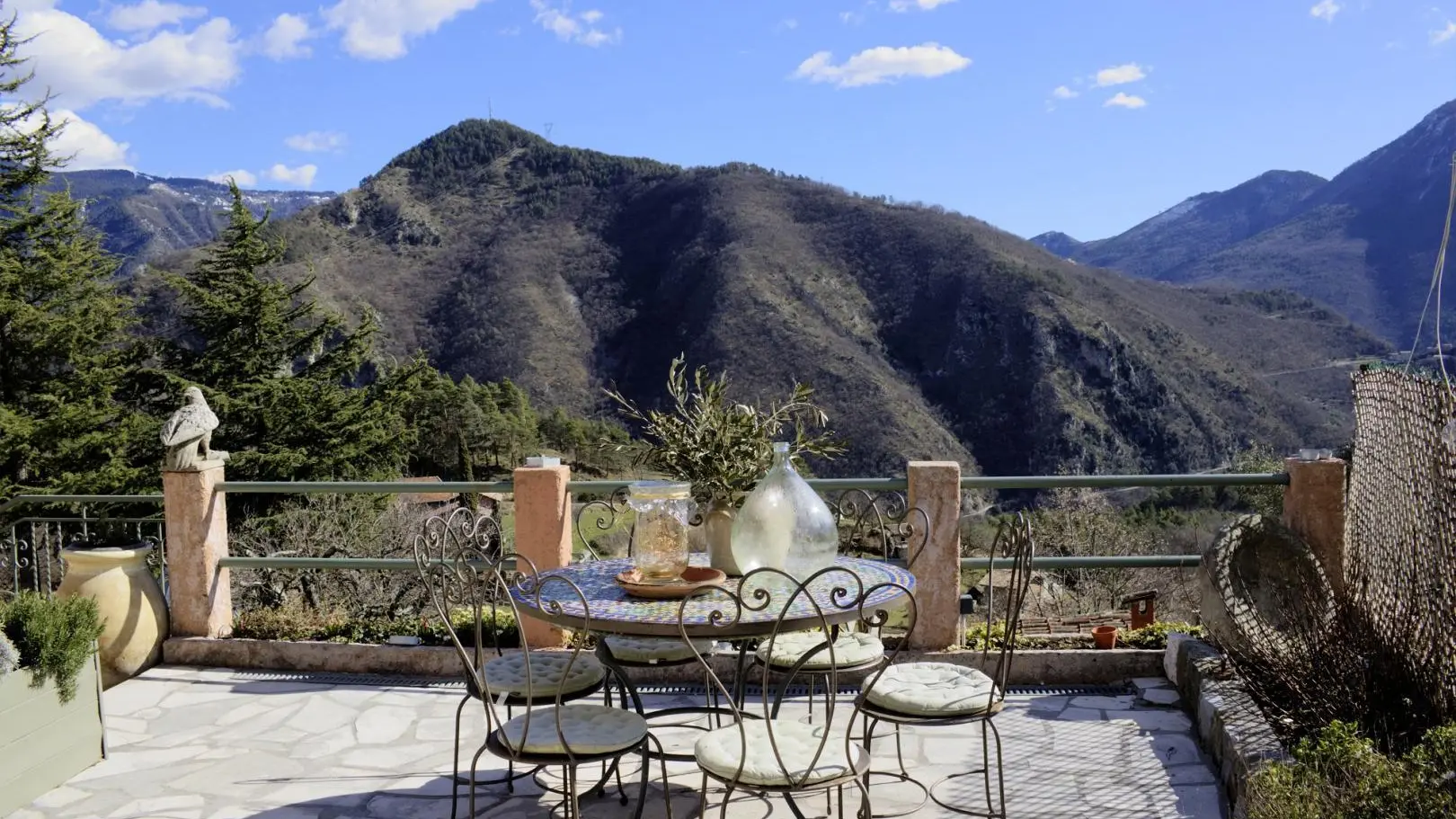 Gîte l'Aire - Terrasse - Lantosque - Gîtes de France des Alpes-Maritimes