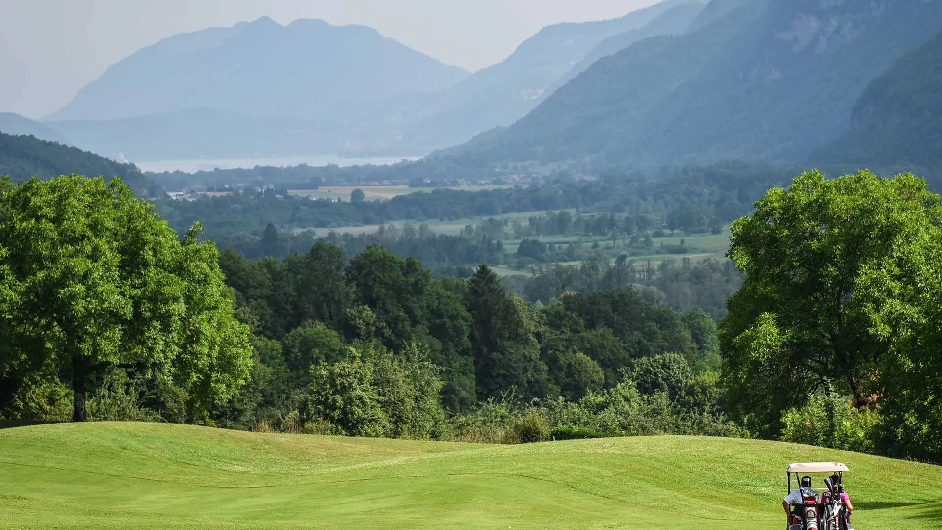 Vue générale golf en juin