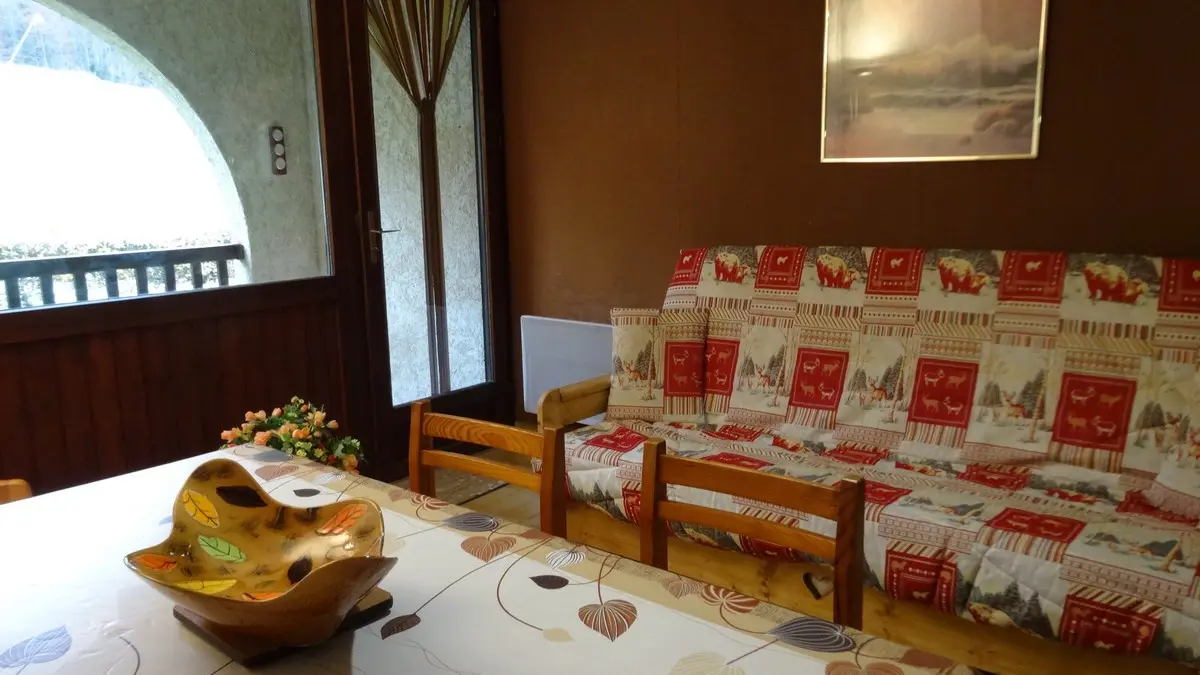 Meublé location M. GILLES G St Léger les Mélèzes