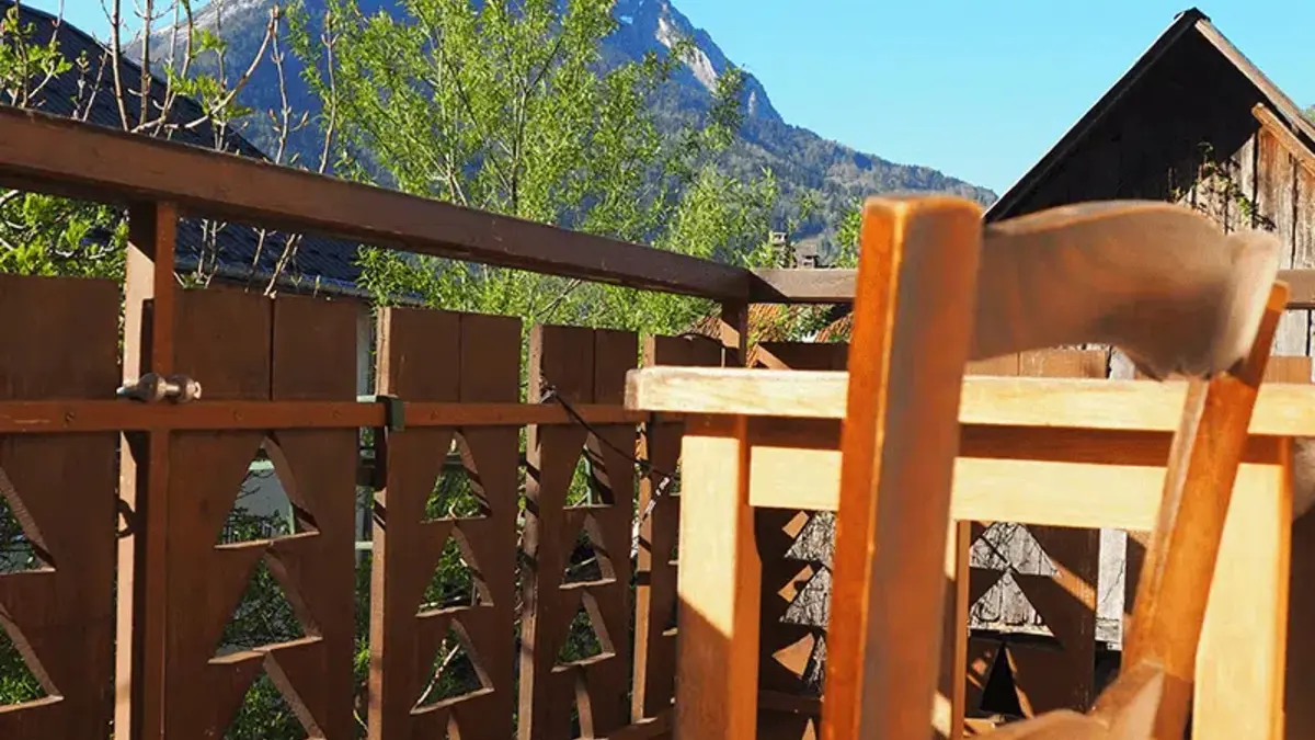 Auberge des Clarines au Châtelard : Chambre confort n°5 - Balcon