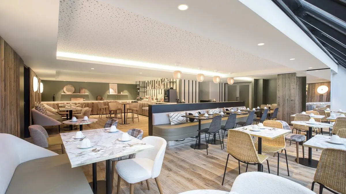 Salle petit-déjeuner