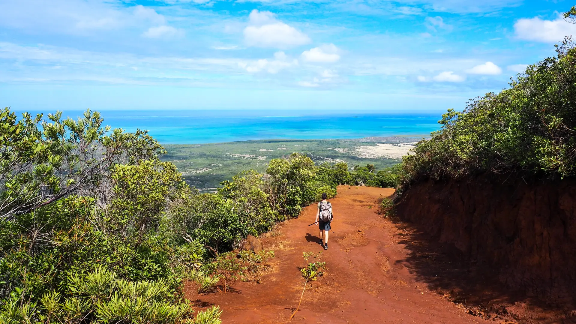 randonnée, plateau de tia, accès libre, pouembout, espace de l'Ouest