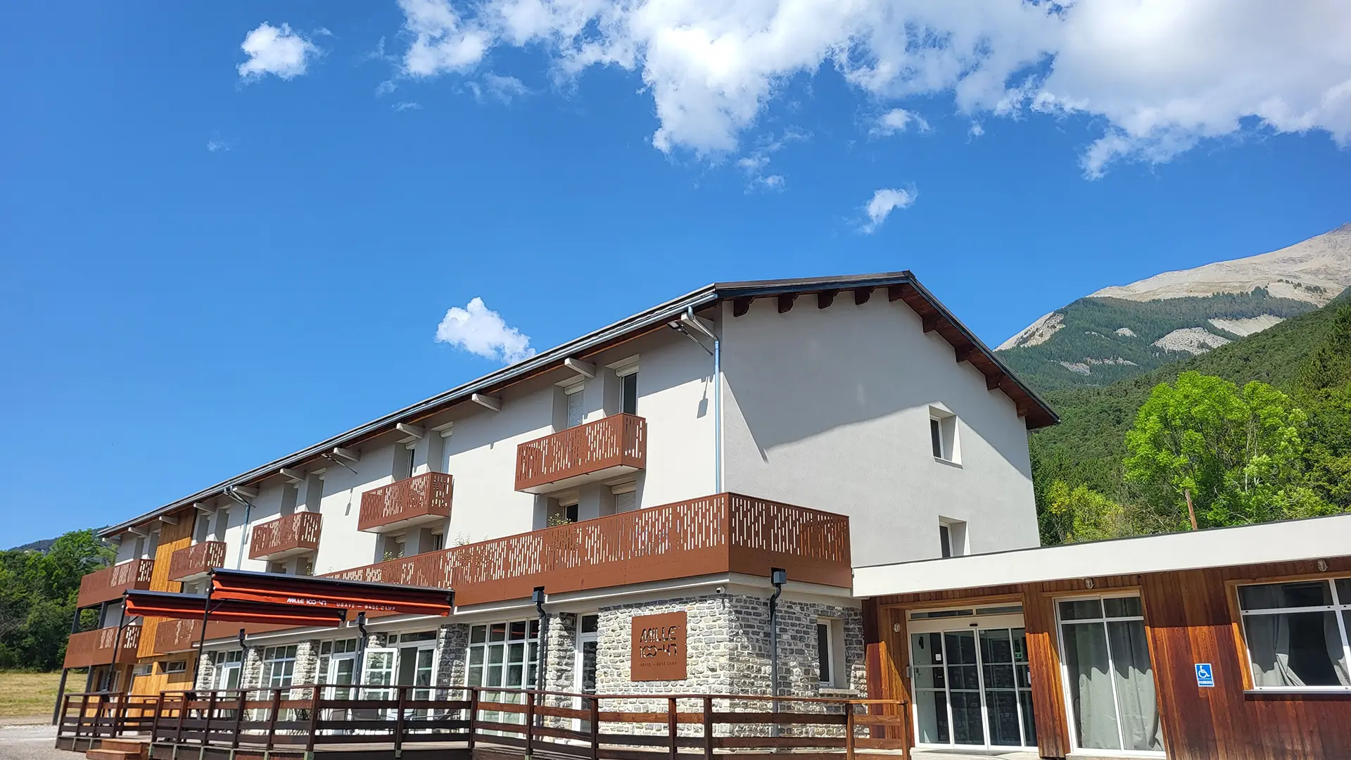 Mille 100-47 Ubaye-Base Camp