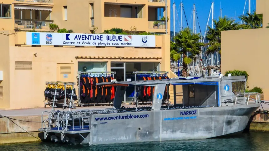 Bateau Aventure Bleue