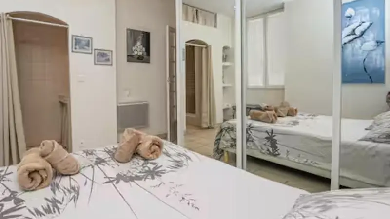 Le Capouane- Chambre - La Turbie-Gîtes de France des Alpes-Maritimes