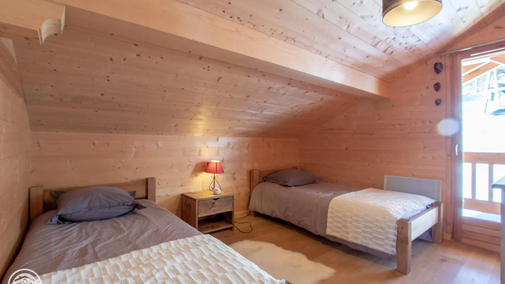 chambre double avec commode