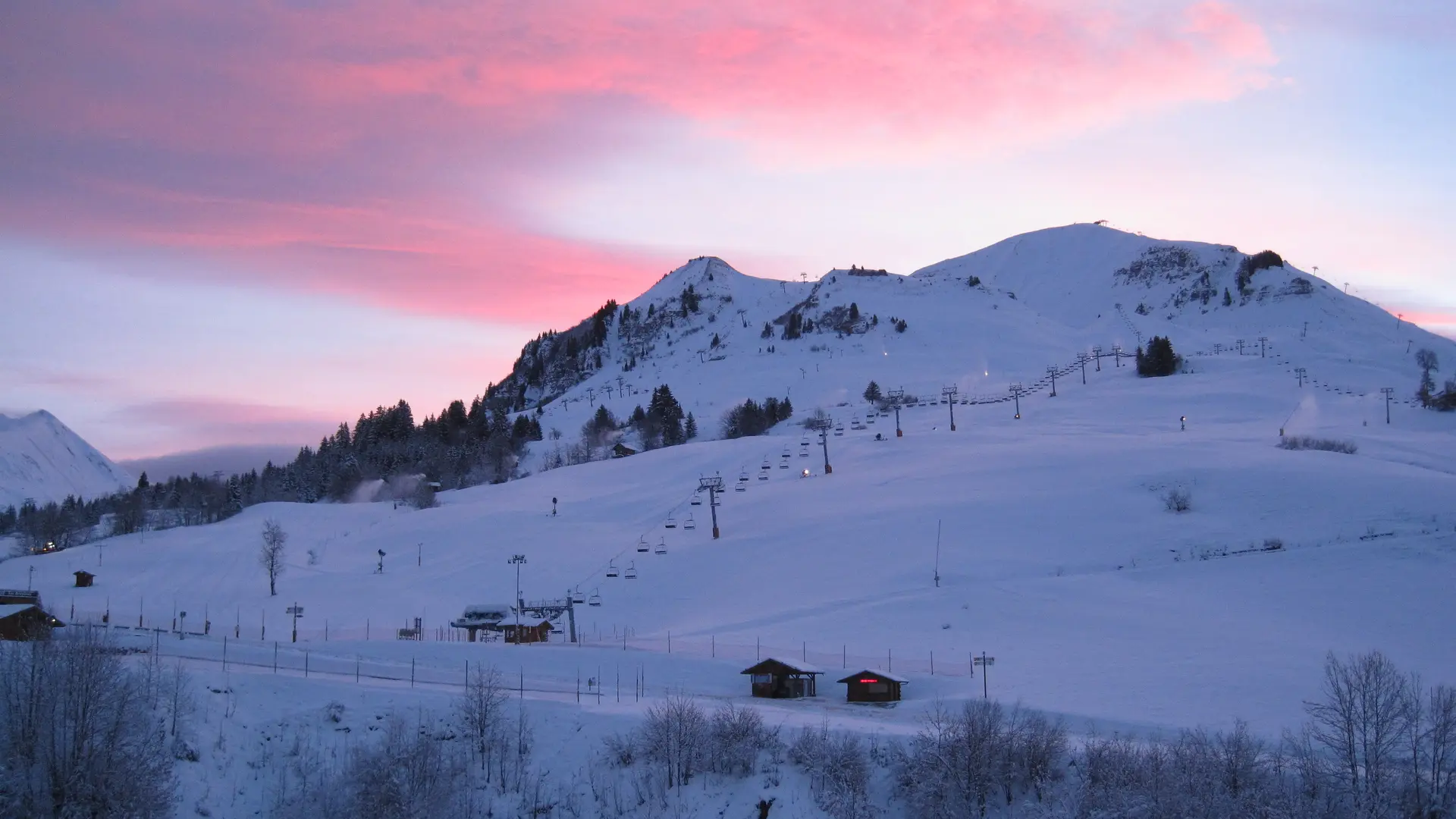 Vue depuis l'appartement hiver/View from the apartment winter-Androsace n°10-Le Grand-Bornand