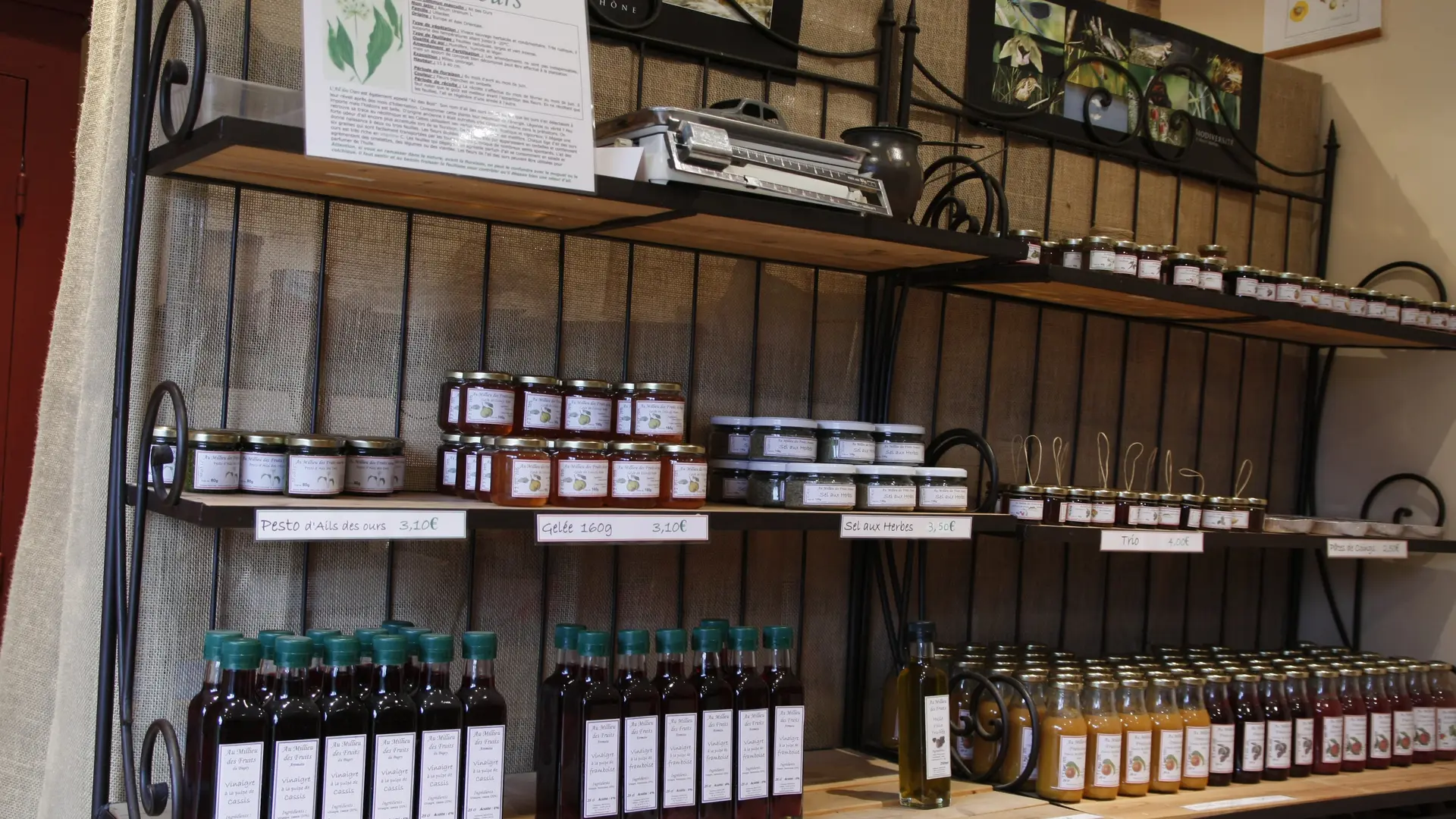 un assortiment des produits fabriqués