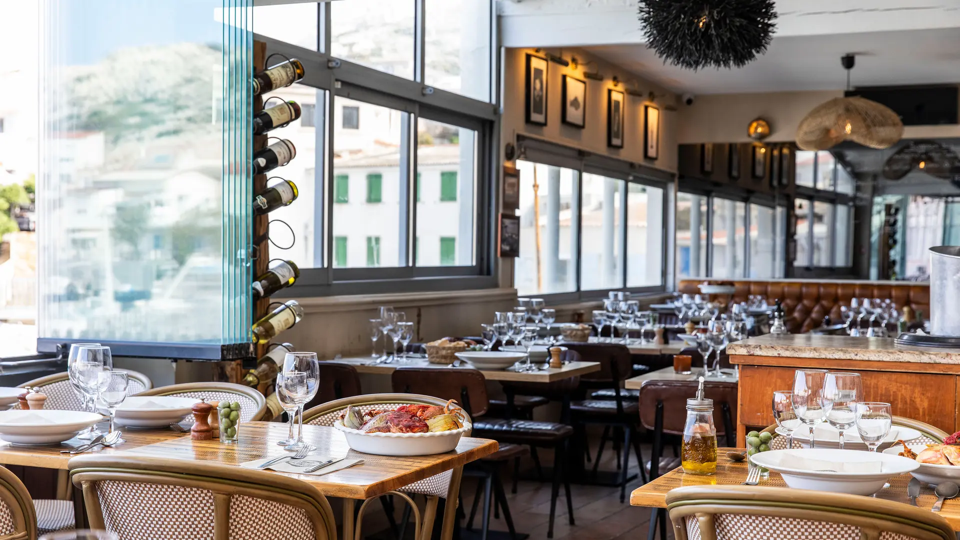 Salle de restaurant La Grotte Callelongue