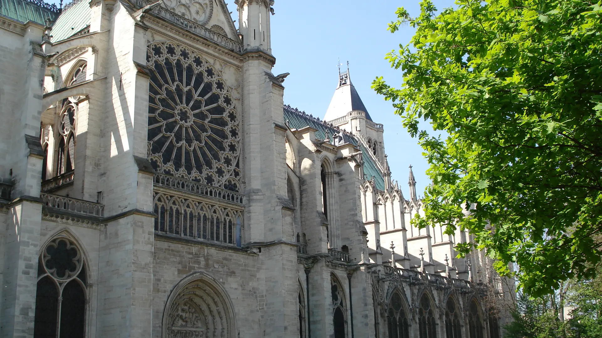 Facade Nord Basilique Cathédrale de Saint-Denis 93