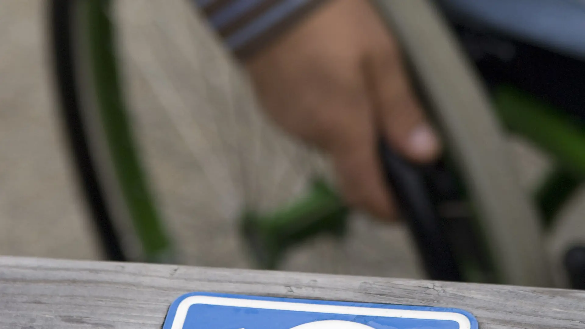 Tables de pique-nique accessibles PRM