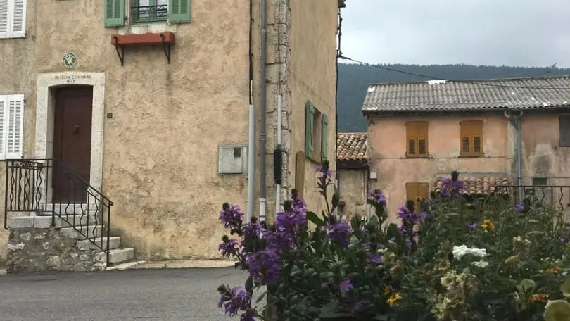 La Maison Commune-Accès au Gîte-Caille-Gîtes de France Alpes-Maritimes