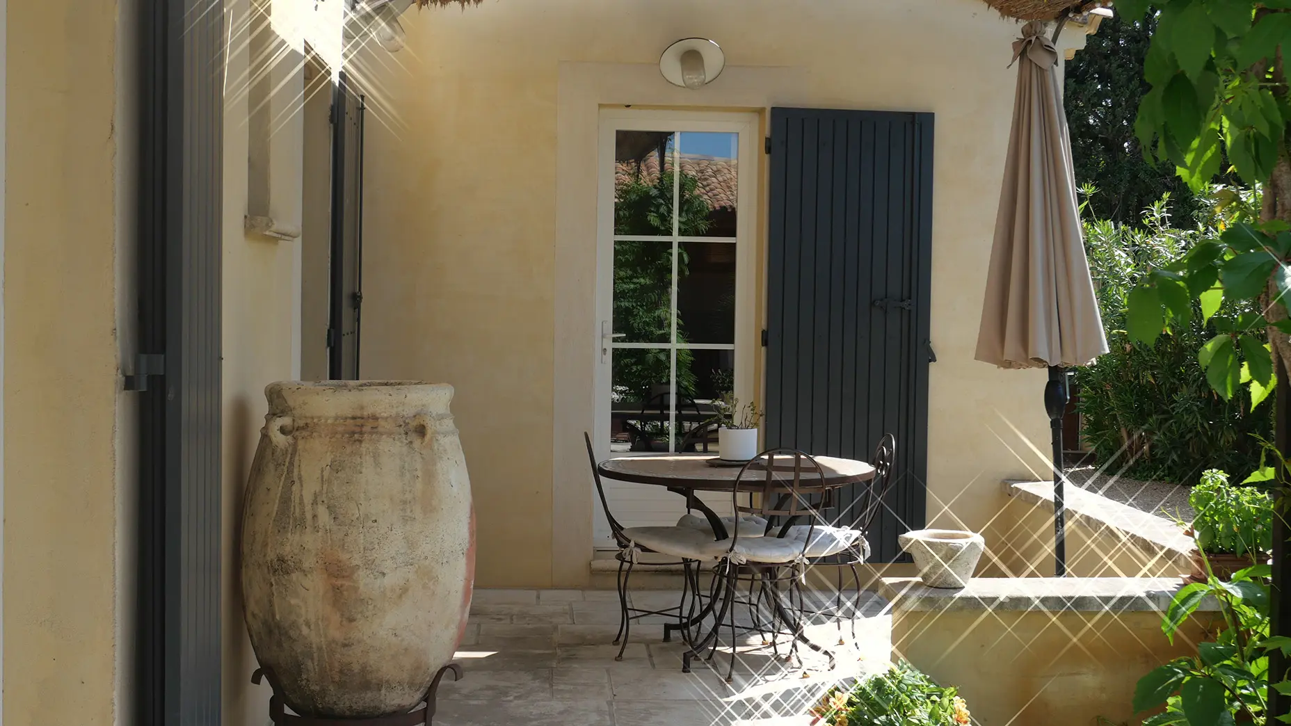 Location Tustet's Family_Maillane
