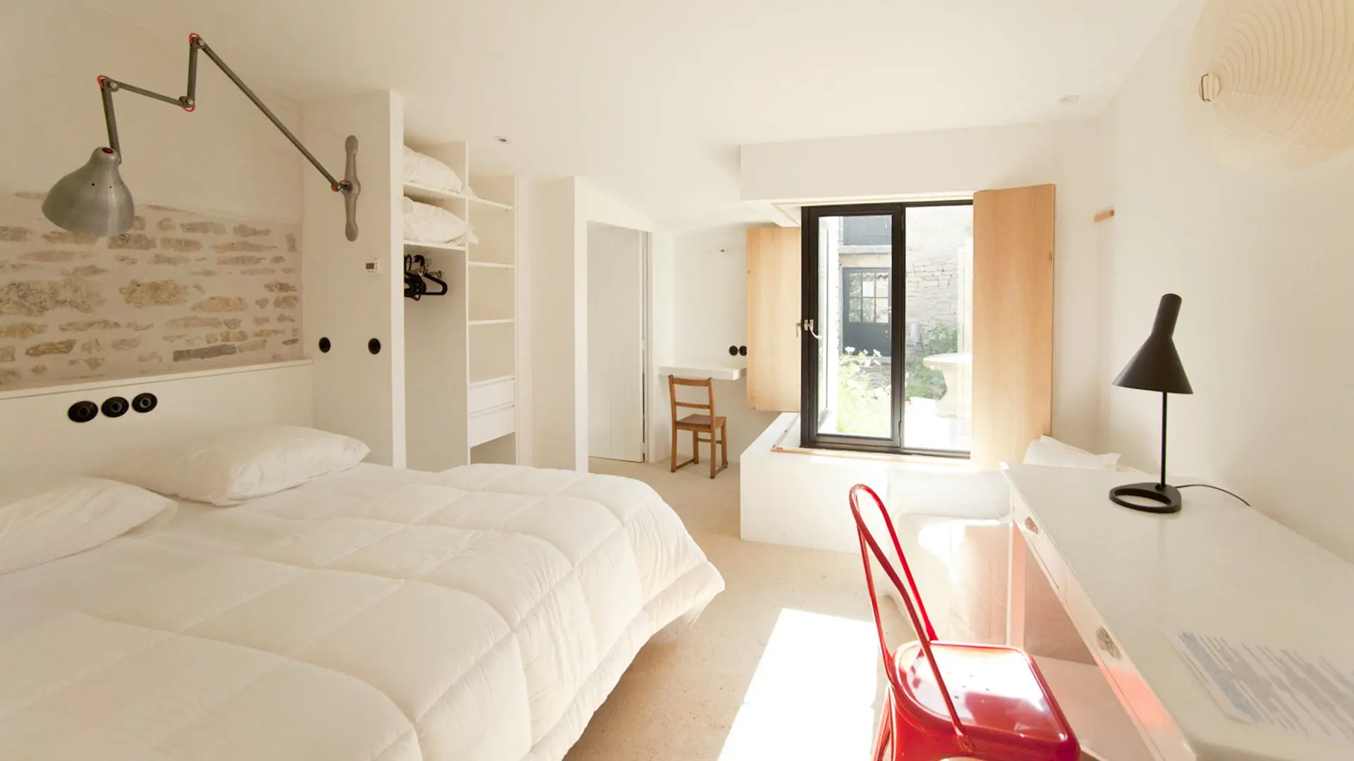 Zweites Schlafzimmer mit Doppelbett