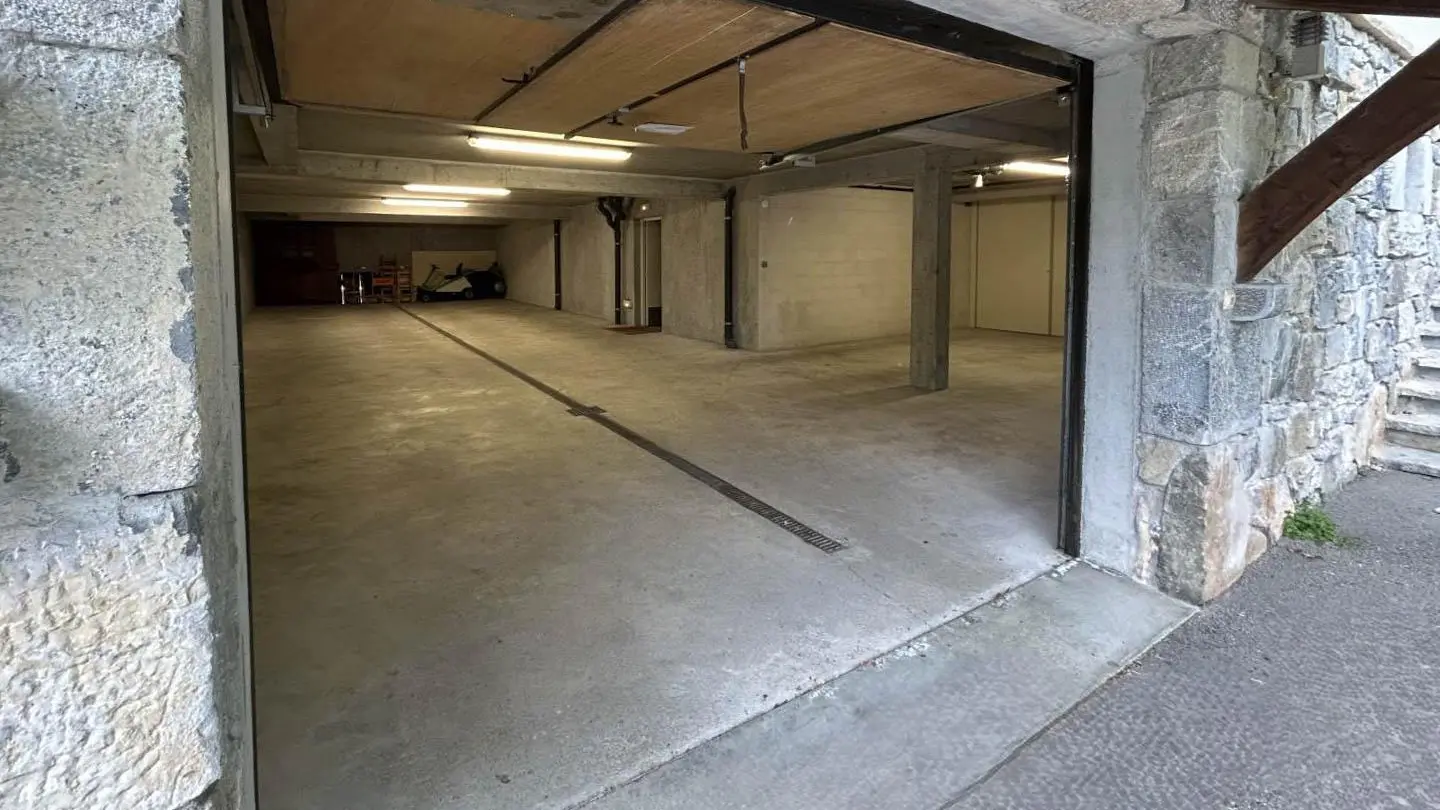 Entrée garage fermé